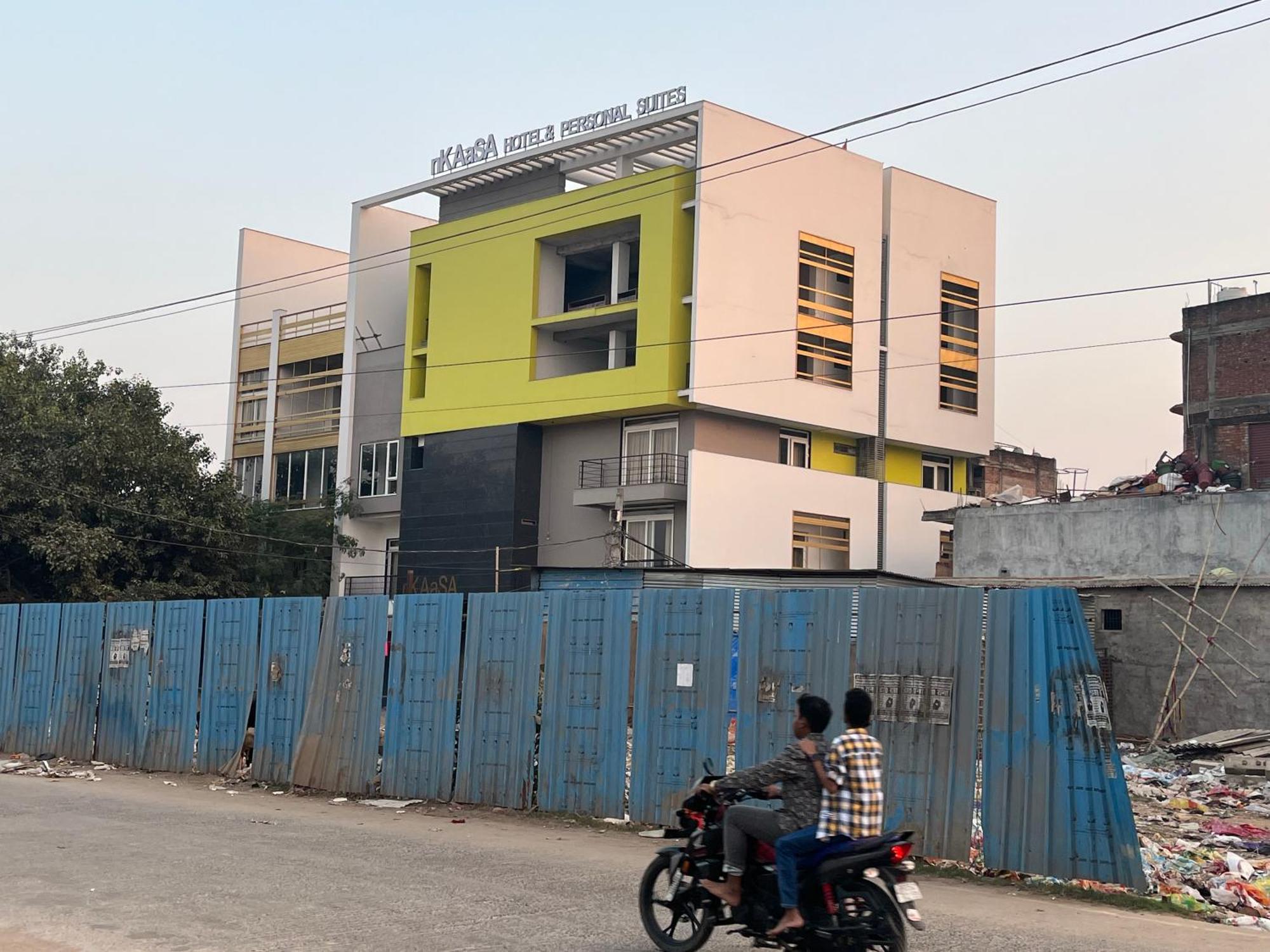 Nkaasa Hotel Personal Suites Raxaul Eksteriør billede